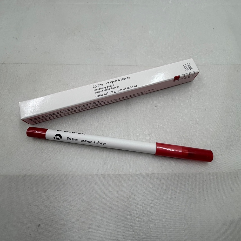 Glossier Black Cherry Lip Line Enhancing Pencil